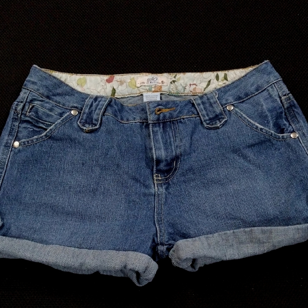 So Wear It Declare It + Denim Button Booty Tang Booty Fanta Women's Shorts Pulp